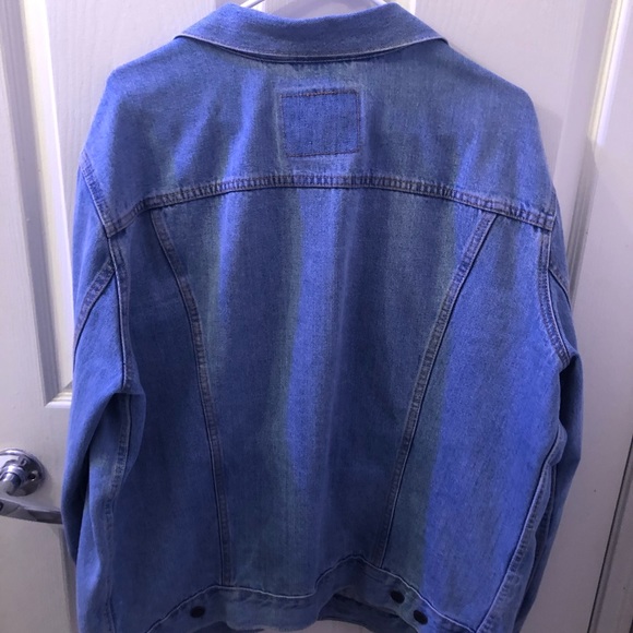 Levi Jean Jacket - Picture 2 of 2